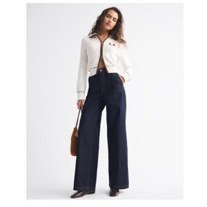 NWT Abercrombie & Fitch High Rise Wide Leg Trouser Jean in Rinse Wash